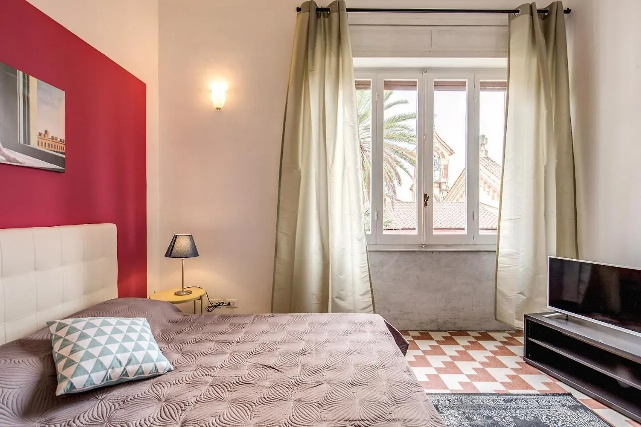 Aweshomeitaly - Bay Windows Apartment La Spezia Italy